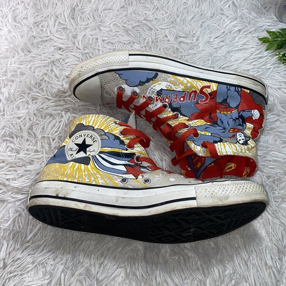 Superman Converse sneakers - Picture 4 of 8